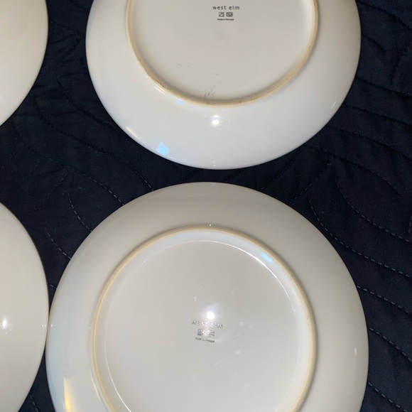 4 West Elm Light Blue Alta Organic Reactive Crackle Glaze Stoneware 8” Plates - Picture 14 of 15